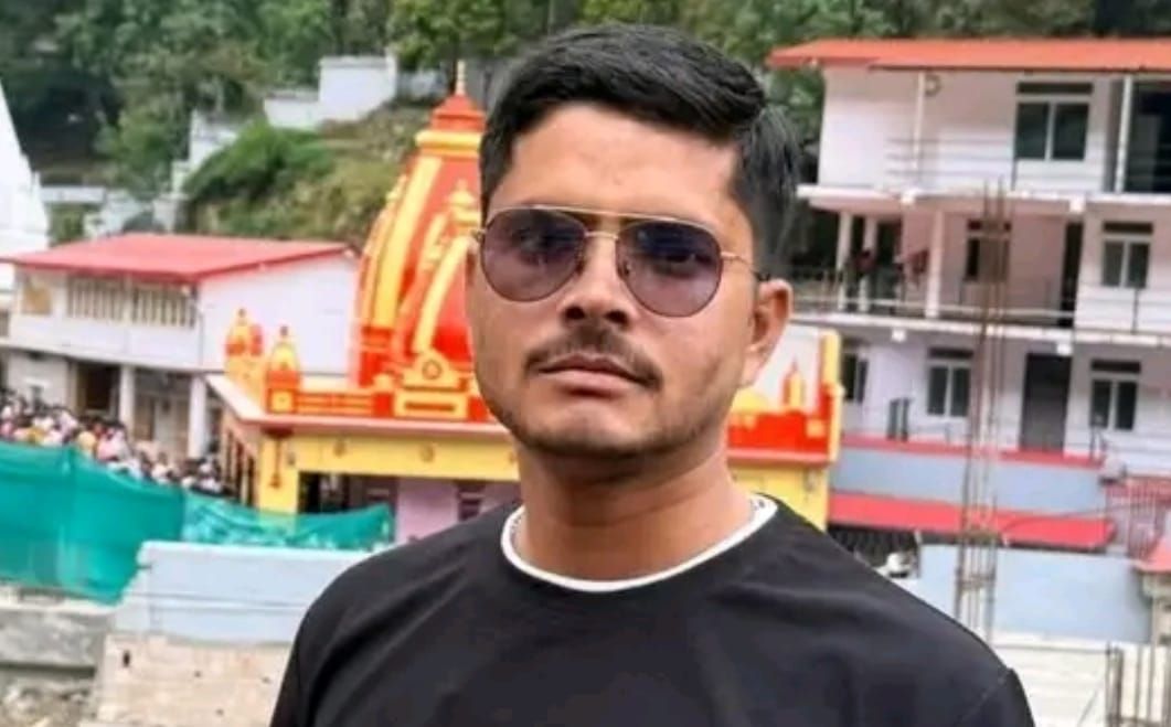 हाईटेंशन लाइन बनी मौत का काल : विभागीय लापरवाही ने ली पत्रकार की जान