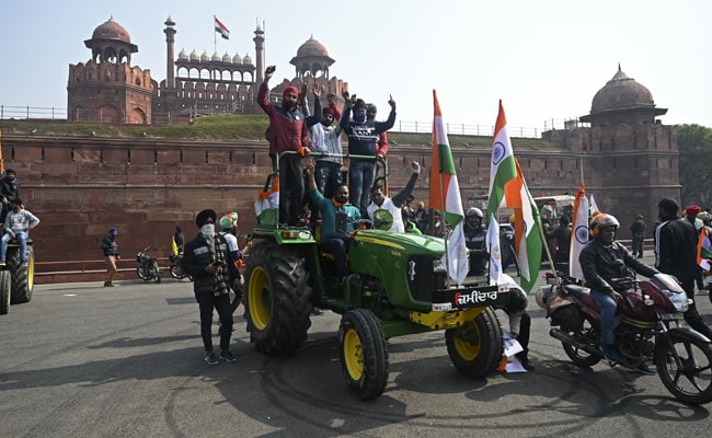 दिल्ली ट्रैक्टर रैली में गिरफ्तार किए गए प्रत्येक प्रदर्शनकारी को देंगे 2 लाख रुपये: पंजाब सरकार
