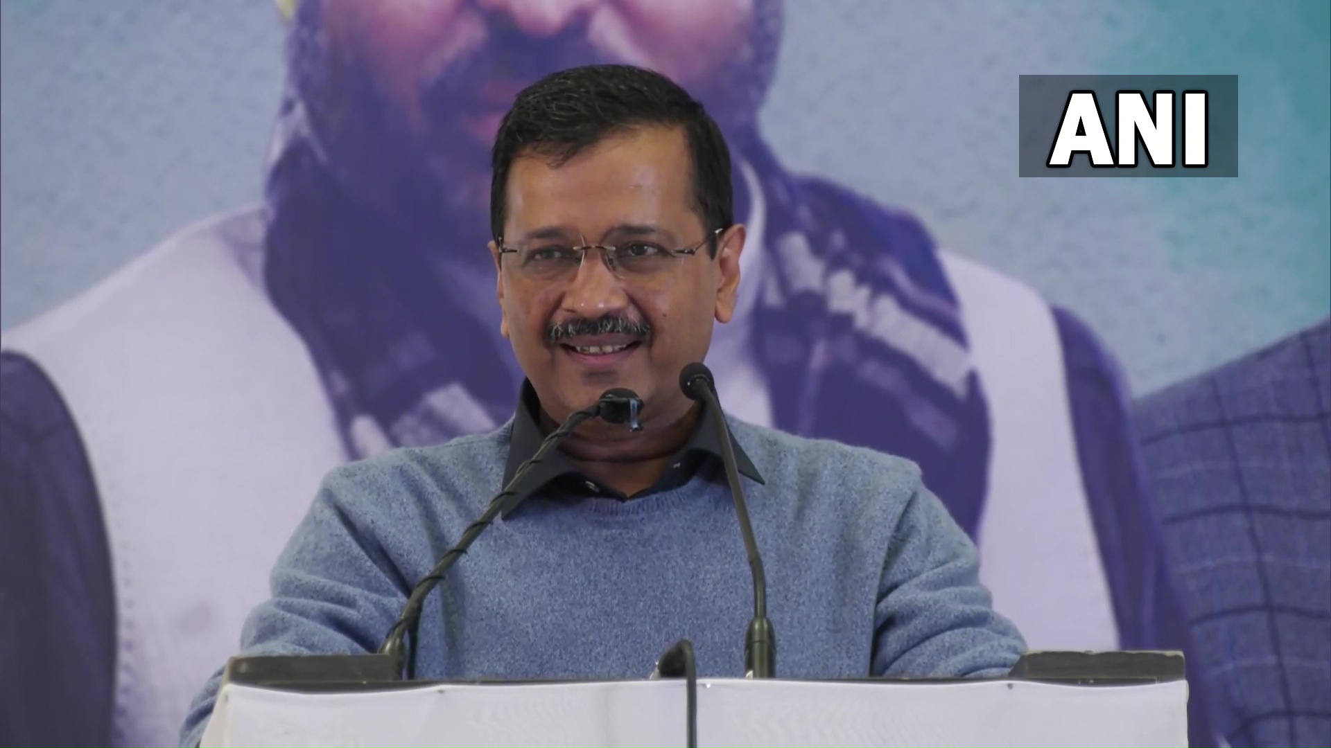 पंजाब में केजरीवाल ने महिलाओं को 1 हजार देने का चुनावी वादा तो कर दिया लेकिन इसे पूरा कर पाना क्या संभव है, आंकड़ों से समझें