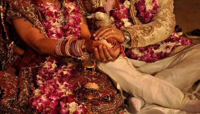 लड़कियों की एक समान न्यूनतम विवाह योग्य आयु धर्म की परवाह किए बिना 21 वर्ष करने का प्रस्ताव है