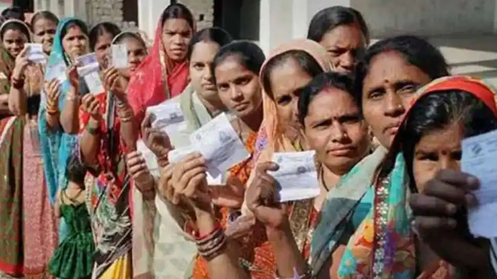 ओमिक्रॉन के बाद भी यूपी समेत 5 राज्यों में नहीं टलेंगे चुनाव? आयोग का केंद्र को निर्देश- वैक्सीनेशन करें तेज