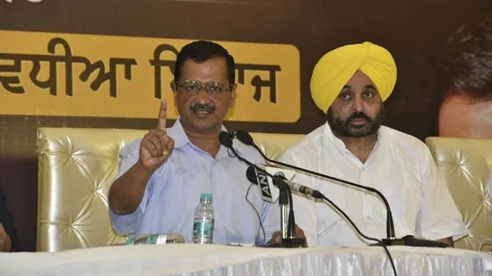 पंजाब में केजरीवाल का बड़ा ऐलान, कहा- बेअदबी करने वालों को कठोर सजा दिलवाएंगे, हमारा पहला एजेंडा रोजगार