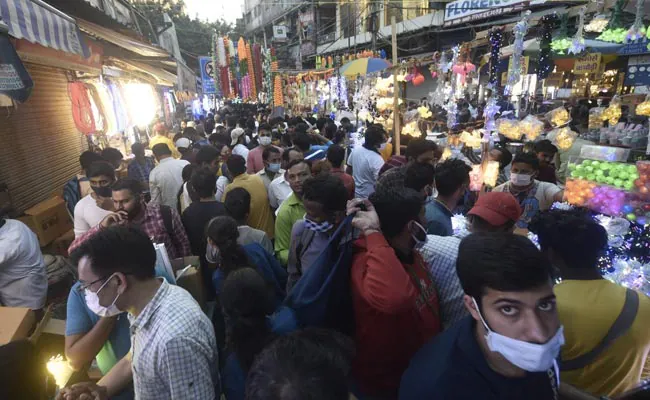 दिल्ली में कोरोना के 2700 से ज्यादा मामले, 7 माह का रिकॉर्ड टूटा