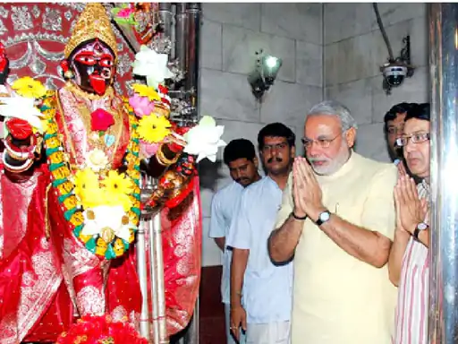 काली विवाद के बीच PM मोदी का बयान:बोले- भारत पर मां काली का आशीर्वाद, इस अध्यात्मिक ऊर्जा को लेकर देश आगे बढ़ रहा