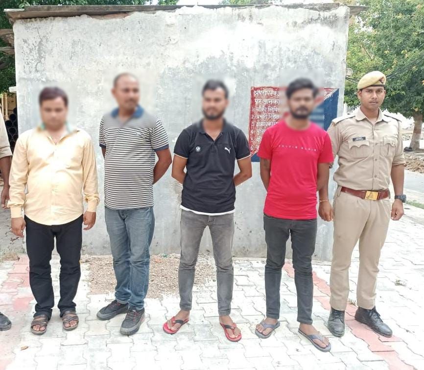 कोतवाली अयोध्या पुलिस ने देह व्यापार के धंधे का किया पर्दाफाश।