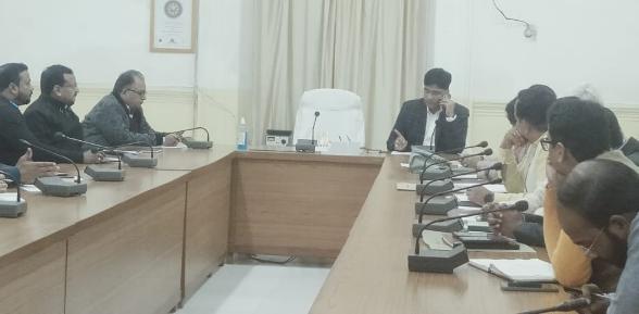 किसान सम्मान निधि के लिये कृषक अपने सम्बन्धित बैंक शाखा में कराये आधार सीडिंग