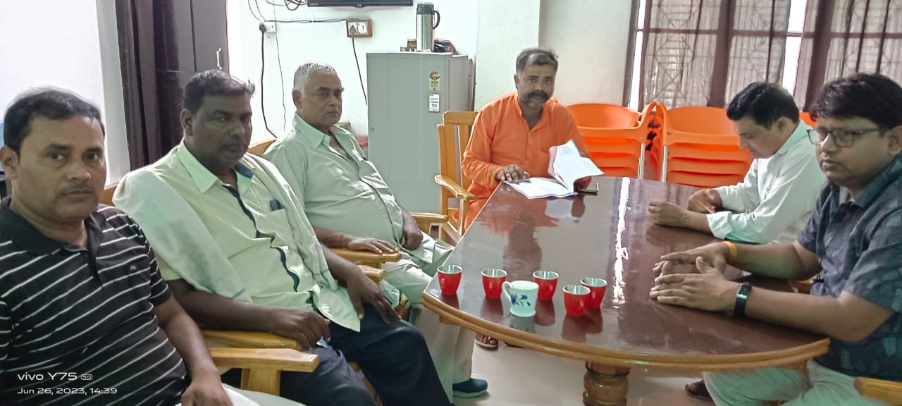गोंडा : स्थानीय महाकवि तुलसीदास स्नातकोत्तर महाविद्यालय परसपुर में भाजपा मंडल की बैठक हुई आयोजित