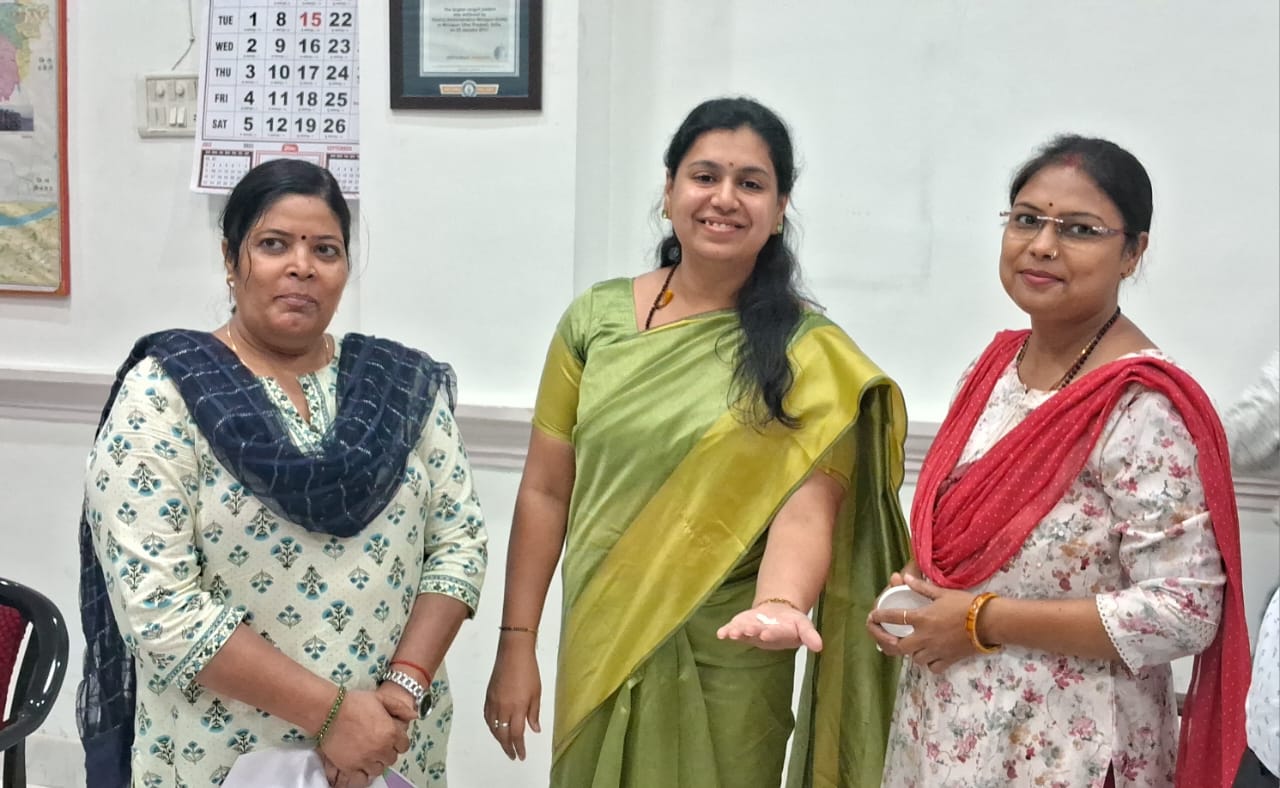 जिलाधिकारी मीरजापुर के निर्देश पर अवैध तरीके से नारकोटिक दवाओ की बिक्री रोकने के लिए लालगंज में किया गया औचक निरीक्षण