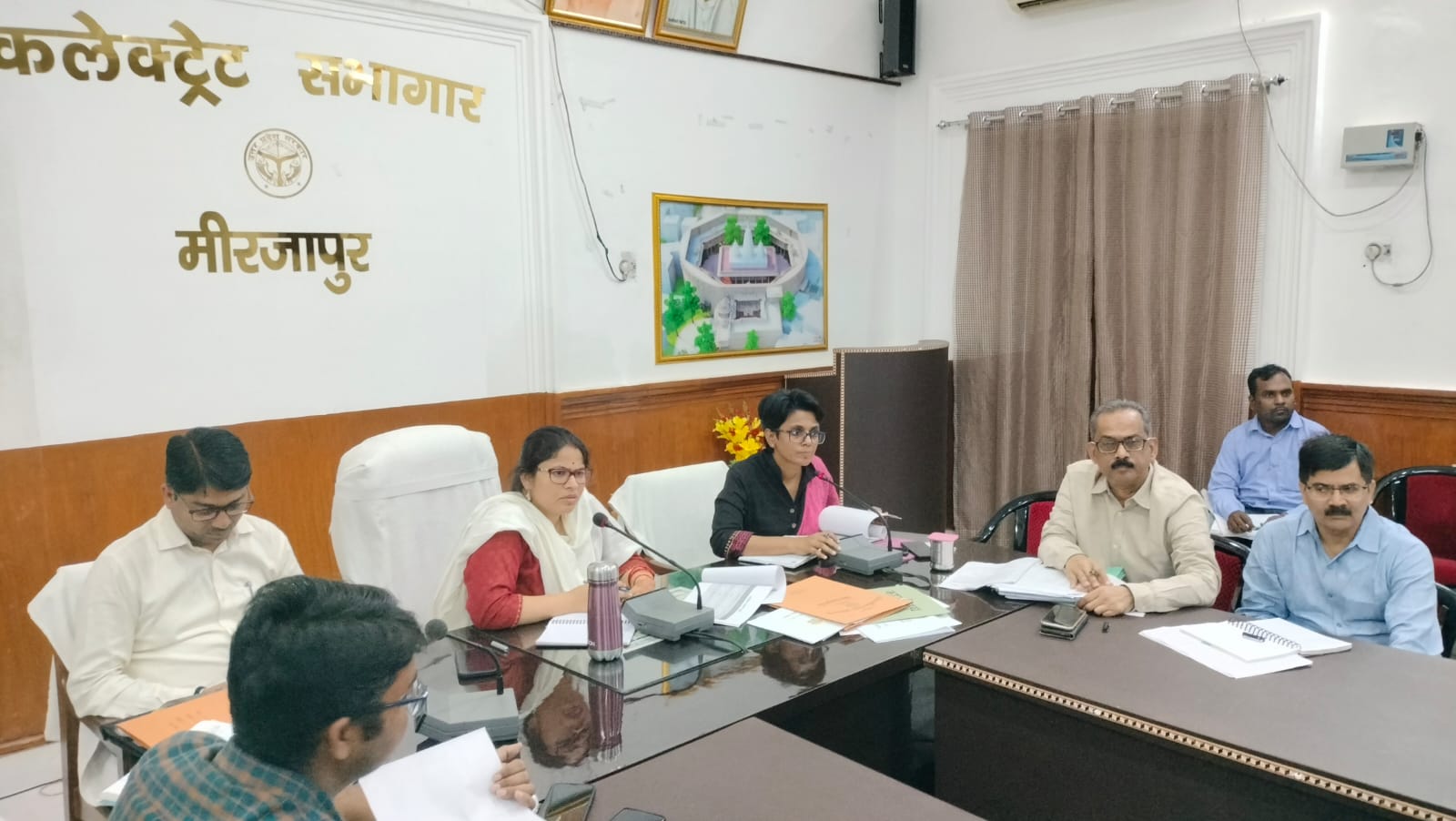 जिलाधिकारी की अध्यक्षता में जिला पोषण समिति की बैठक सम्पन्न