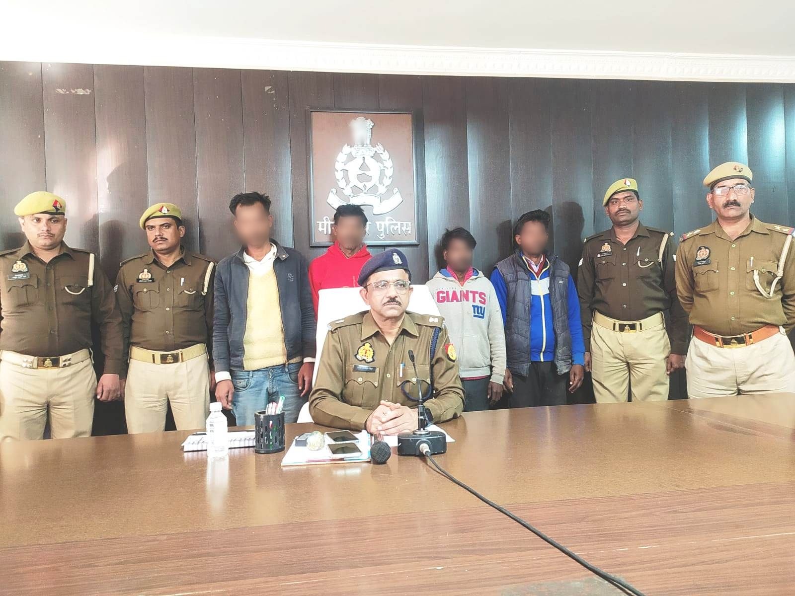 मोनो ब्लाक व टूल्लू पम्प की चोरी कर खरीद/बिक्री करने वाले गैंग का पर्दाफाश, 04 अभियुक्त गिरफ्तार, चोरी का 06 अदद मोनोब्लाक व टूल्लू पम्प बरामद