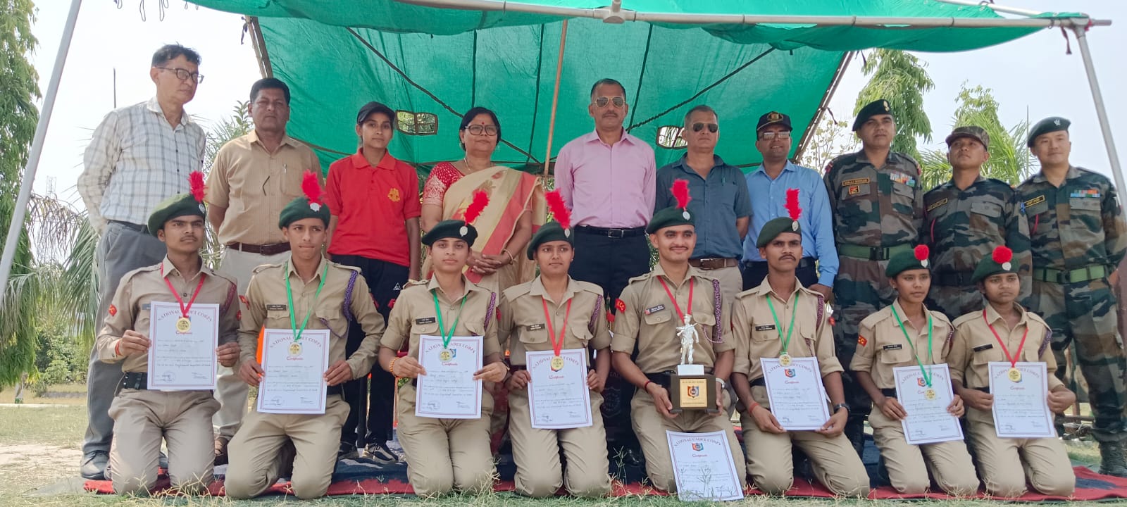 गोंडा : मैप रीडिंग को लेकर प्रतियोगिता के आयोजन में एनसीसी की छात्र छात्राएं हुई शामिल