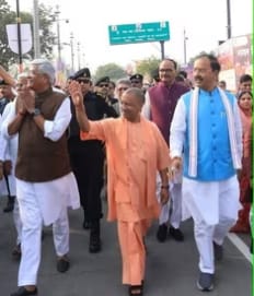 सीएम योगी पहुंचे अयोध्या, भगवान राम का किया राजतिलक ,कुछ देर में शुरू होगा दीपोत्सव... 30.10.2024