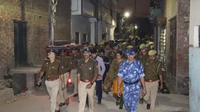 आज अयोध्या से संभल तक हाई अलर्ट,चप्पे-चप्पे पर पुलिस की नजर...