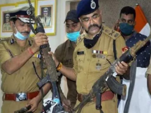 यूपी में अब घुसने से पहले थर्राएंगे आतंकी एसटीएफ के पास होगी वो राइफल जिससे मारा गया था ओसामा,योगी सरकार ने जारी किया बजट...