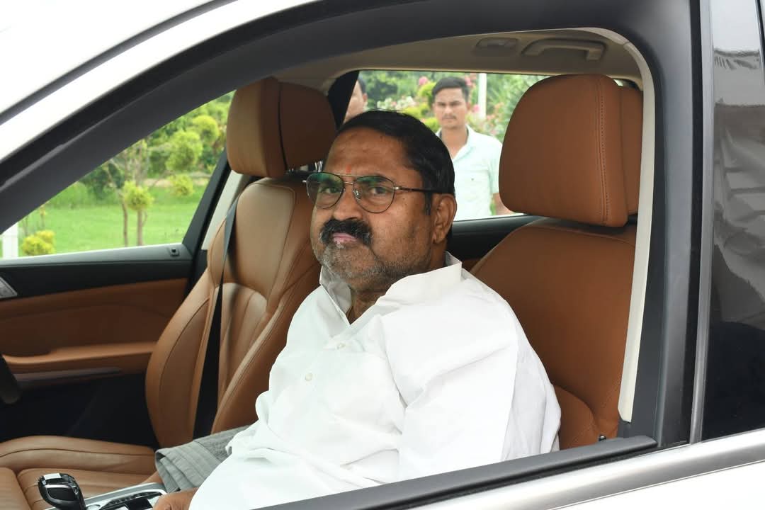 गोंडा : स्वर्गीय कुंवर अजय प्रताप सिंह ‘लल्ला भैया’ की प्रथम पुण्यतिथि 23 जनवरी को, बरगदी कोट में होगा श्रद्धांजलि कार्यक्रम